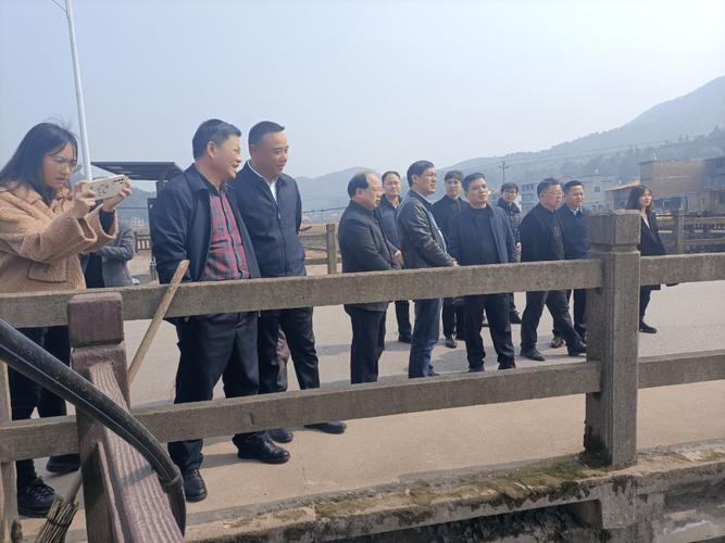 王國(guó)慶副總工深入上栗縣開(kāi)展土壤污染防治技術(shù)幫扶調(diào)研 科學(xué)指導(dǎo)土壤污染治理工作